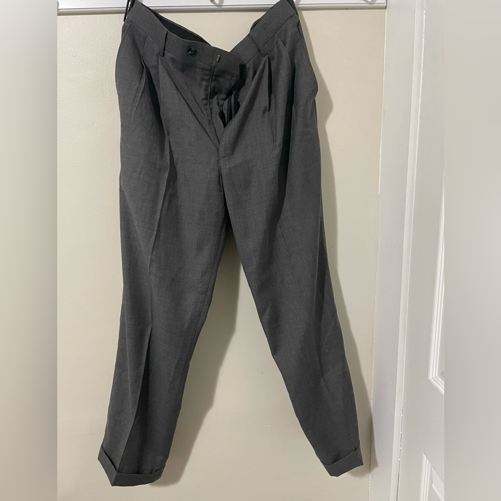 Pleated & Cuff Leg Pants